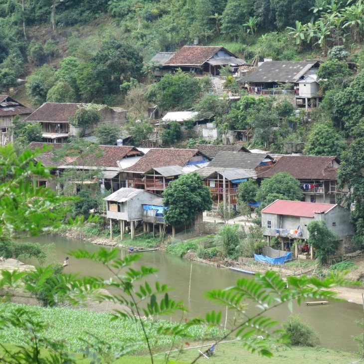 Pac Ngoi, un petit paradis éco-touristique   - ảnh 1